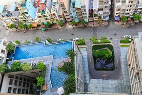 Ami Splendid Infinity Pool
