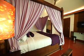 Contour Island Resort & Spa