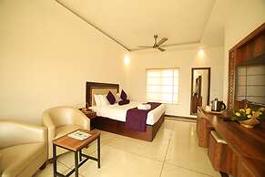 Contour Island Resort & Spa