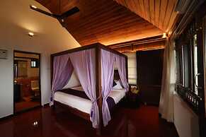 Contour Island Resort & Spa