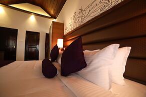 Contour Island Resort & Spa