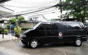 RoomQuest Bangkok Ratchada