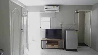 RoomQuest Bangkok Ratchada