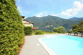 Villa Oliveto with Pool and Lake view