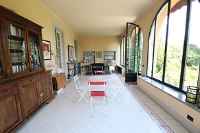 Botanic Garden Villa