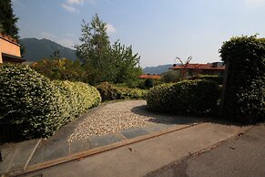 Botanic Garden Villa