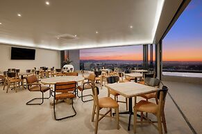 Blueberry Hill Hotel