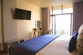 Blueberry Hill Hotel