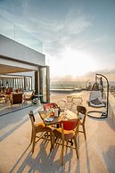 Blueberry Hill Hotel