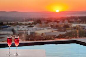 Blueberry Hill Hotel