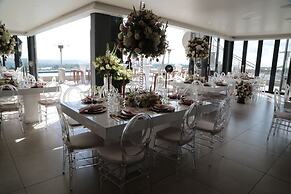 Blueberry Hill Hotel