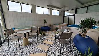 Blueberry Hill Hotel