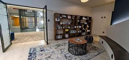 Blueberry Hill Hotel