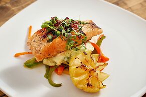 Blueberry Hill Hotel