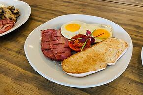 Blueberry Hill Hotel