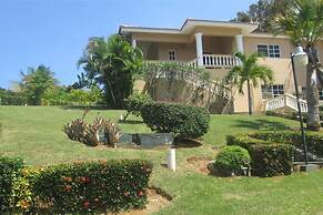 Hilltop Ocean View Villa w/ Large Pool Walking to Strip and Sosua Beac