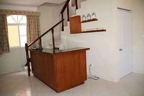 Private 6 Bedroom Villa Great for Parties