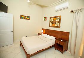 Private 6 Bedroom Villa Great for Parties