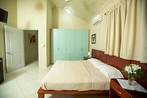 Private 6 Bedroom Villa Great for Parties