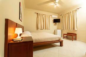 Private 6 Bedroom Villa Great for Parties