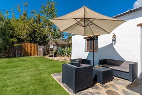 Los Llanos by Dreams Alpujarra