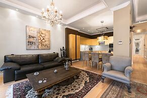 Aristotelous Grand View