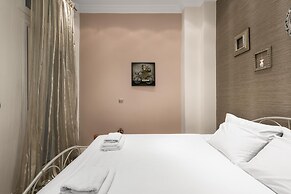 Aristotelous Grand View