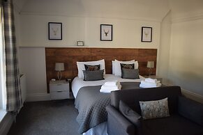 Woodlyn Guest House