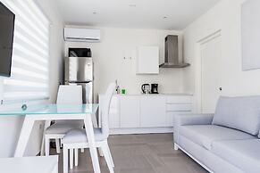 The Palm Leaf Apartments