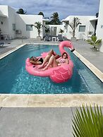 The Palm Leaf Apartments