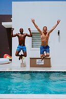 The Palm Leaf Apartments