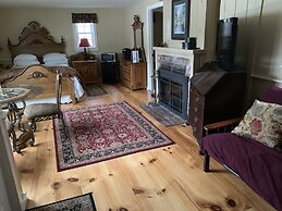 Lovett's Inn and Restaurant