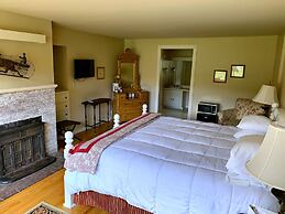 Lovett's Inn and Restaurant