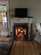 Lovett's Inn and Restaurant