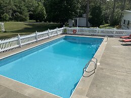 Lovett's Inn and Restaurant