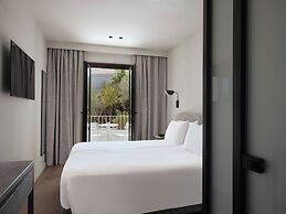 Doryssa Lithos Hotel