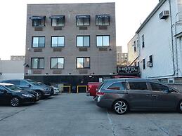 Hotel Key LaGuardia Airport