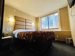 Hotel Key LaGuardia Airport