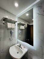 Hotel Key LaGuardia Airport