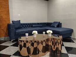 Hotel Key LaGuardia Airport