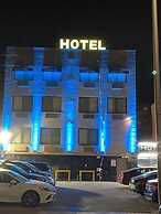 Hotel Key LaGuardia Airport