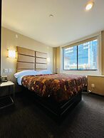 Hotel Key LaGuardia Airport