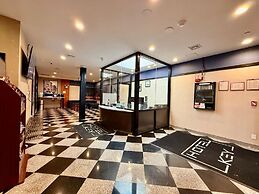 Hotel Key LaGuardia Airport