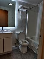 Hotel Key LaGuardia Airport