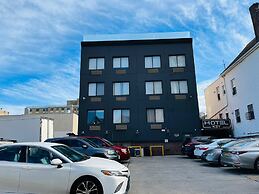 Hotel Key LaGuardia Airport