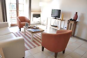 Green Sea Apart Hotel