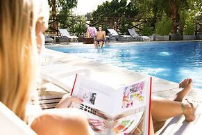 Green Sea Apart Hotel