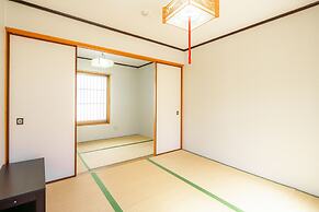 Sakuragawa no Waho House