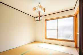 Sakuragawa no Waho House