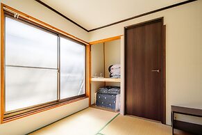 Sakuragawa no Waho House